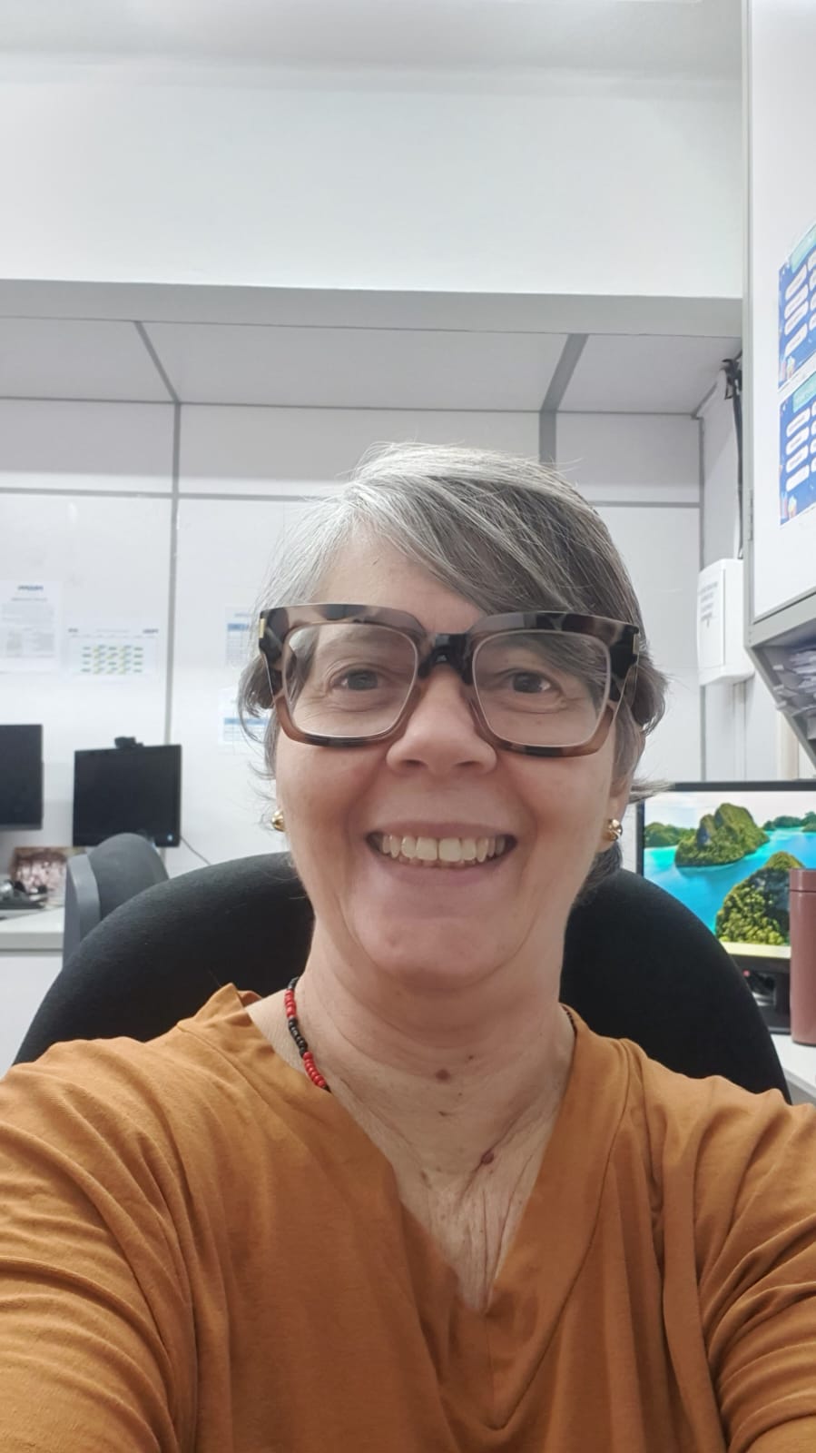 Ana Claudia de Menezes